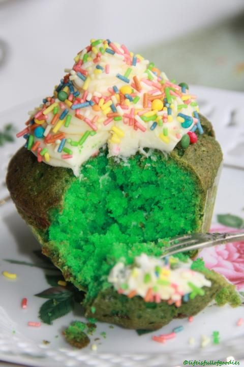 Matcha Green Velvet Cupcakes
