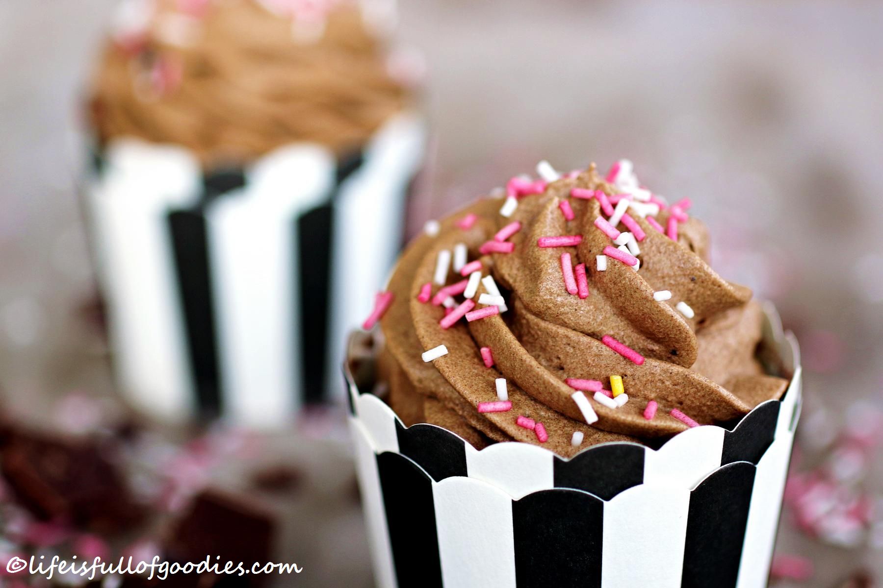 Einfache Schoki Cupcakes