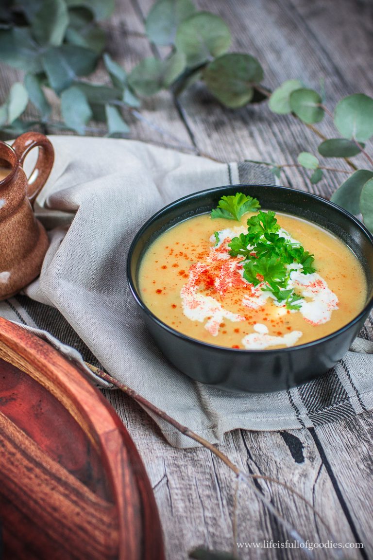 Apfelküchle mit süßer Weinschaumsauce und Kartoffelsuppe - Life Is Full ...