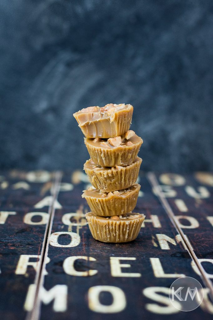 Erdnuss Karamell Fudge in gesünderer Form | Life Is Full Of Goodies