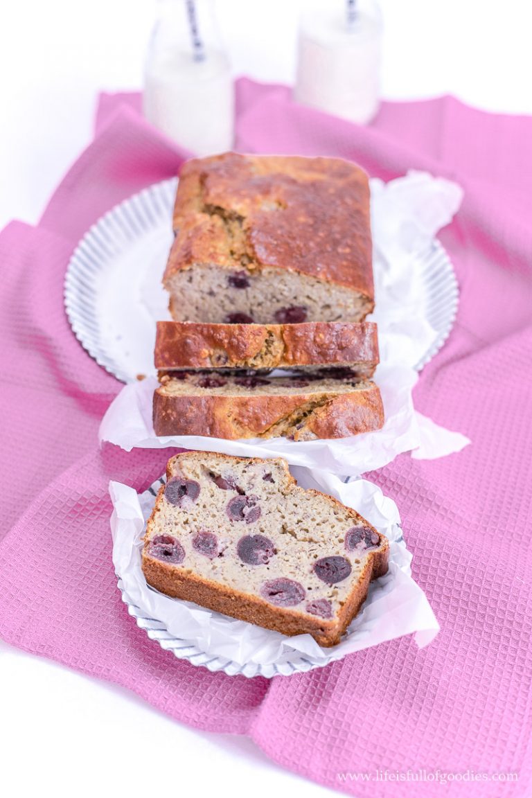Kirsch Bananen Fitness Brot - Life Is Full Of Goodies