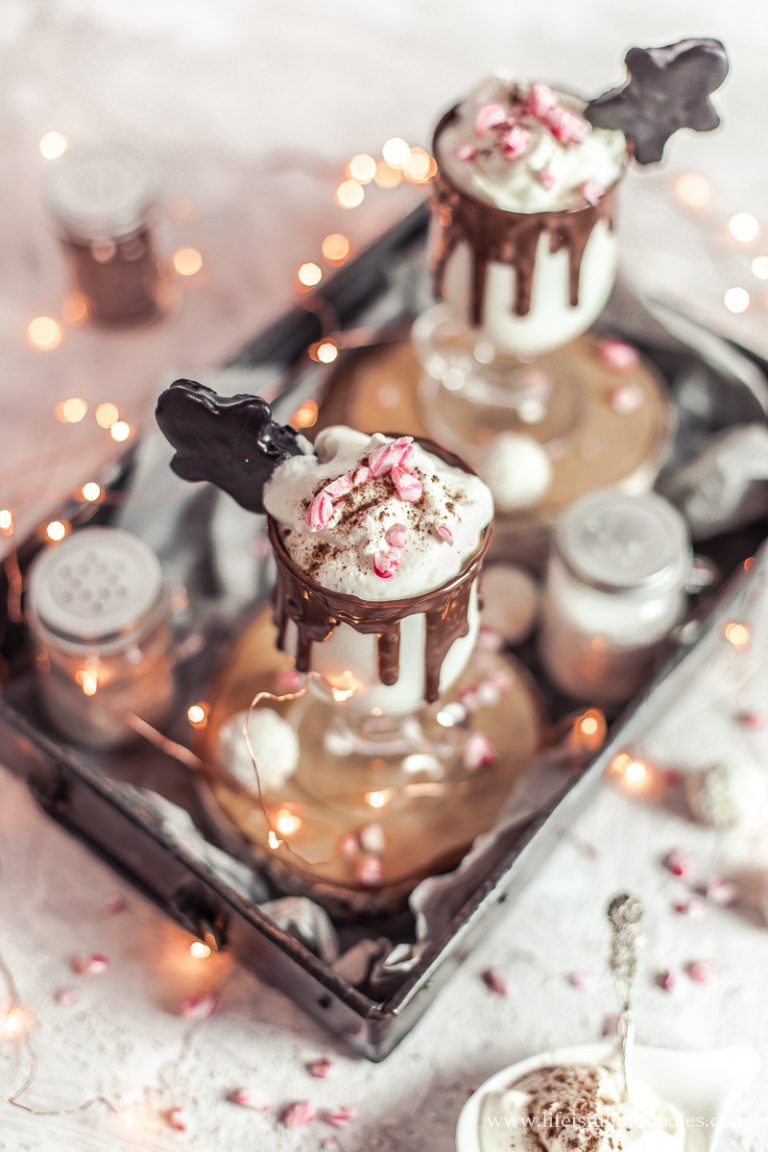 Weiße heiße Schokolade mit Mangaroca Batida com Rum | Life Is Full Of ... Weiße heiße Schokolade mit Mangaroca Batida com Rum | Life Is Full Of ...