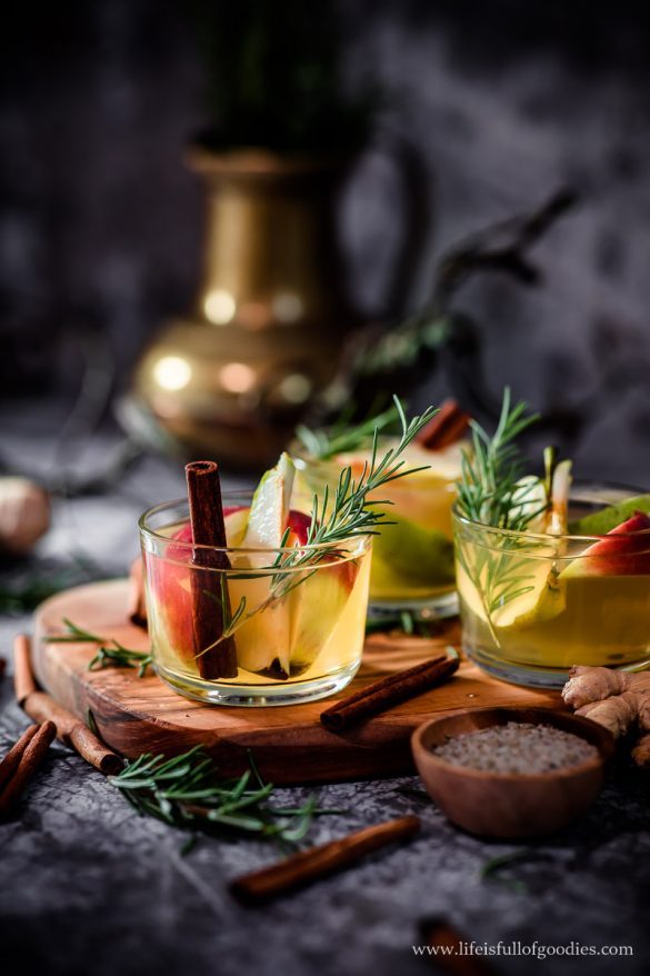 Apfel-Birnen-Punsch mit Ingwersirup - alkoholfrei | Life Is Full Of Goodies
