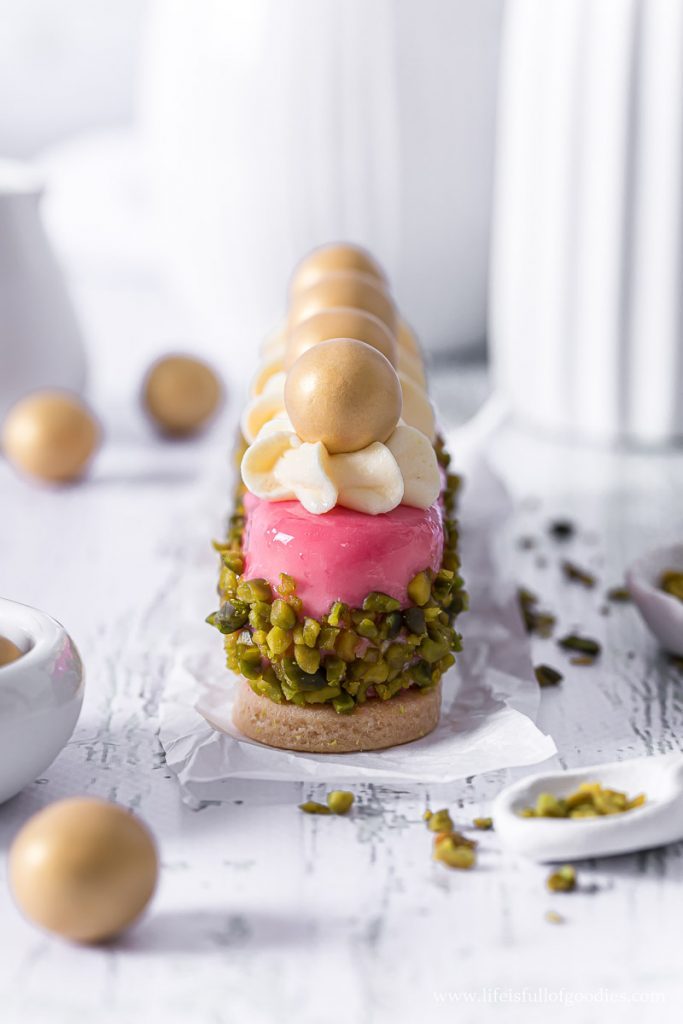 Eierlikörmousse Himbeer Törtchen | Life Is Full Of Goodies