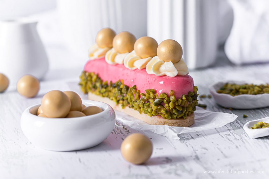 Eierlikörmousse Himbeer Törtchen | Life Is Full Of Goodies