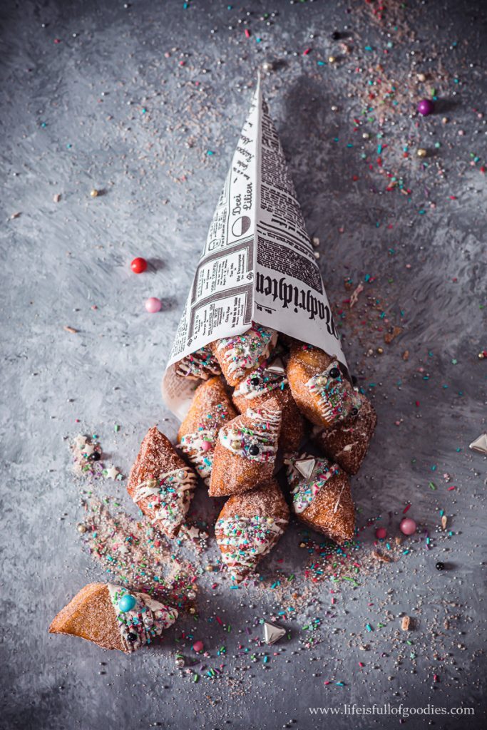 Kleine Krapfen mit Vanillepudding Füllung | Life Is Full Of Goodies