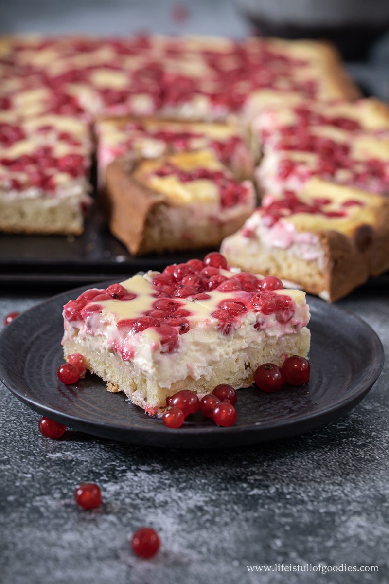 Stück Johannisbeerkuchen