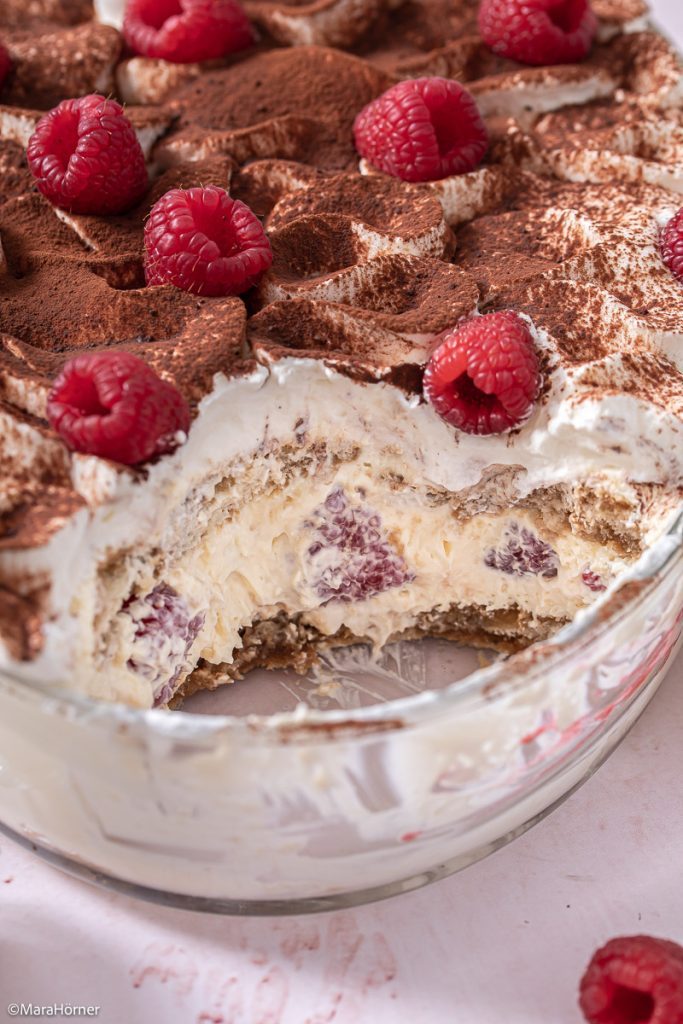 Eierlikör Tiramisu mit Himbeeren | Life Is Full Of Goodies