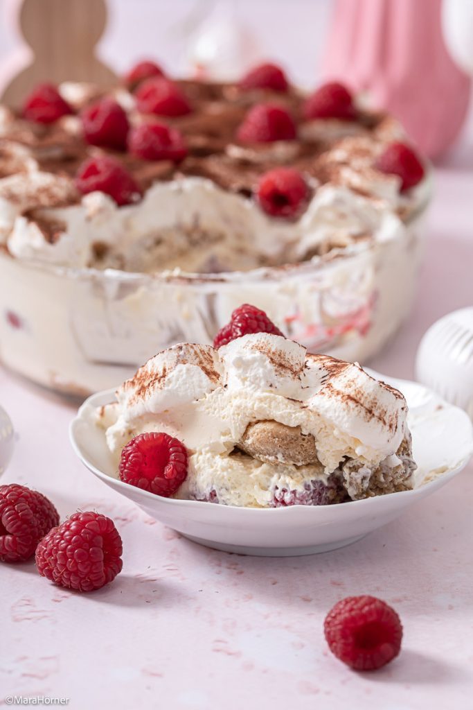 Eierlikör Tiramisu mit Himbeeren | Life Is Full Of Goodies
