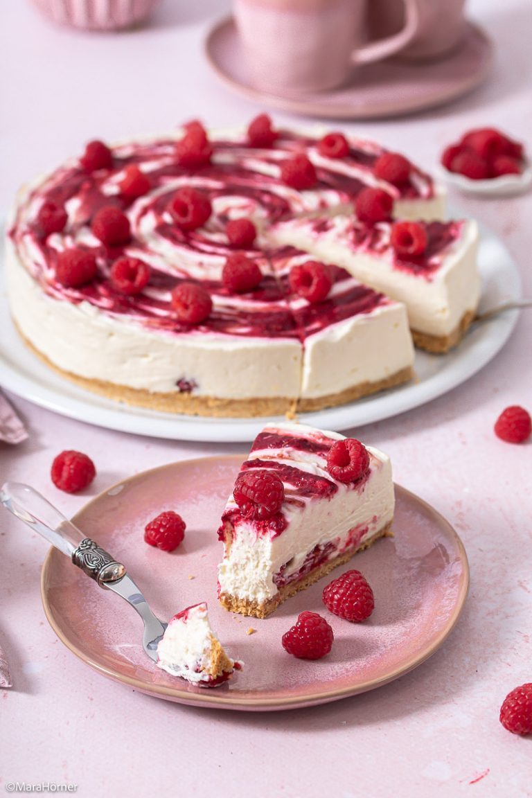 Himbeer Schmand Cheesecake mit weißer Schokolade - no bake | Life Is ... Himbeer Schmand Cheesecake mit weißer Schokolade - no bake | Life Is ...