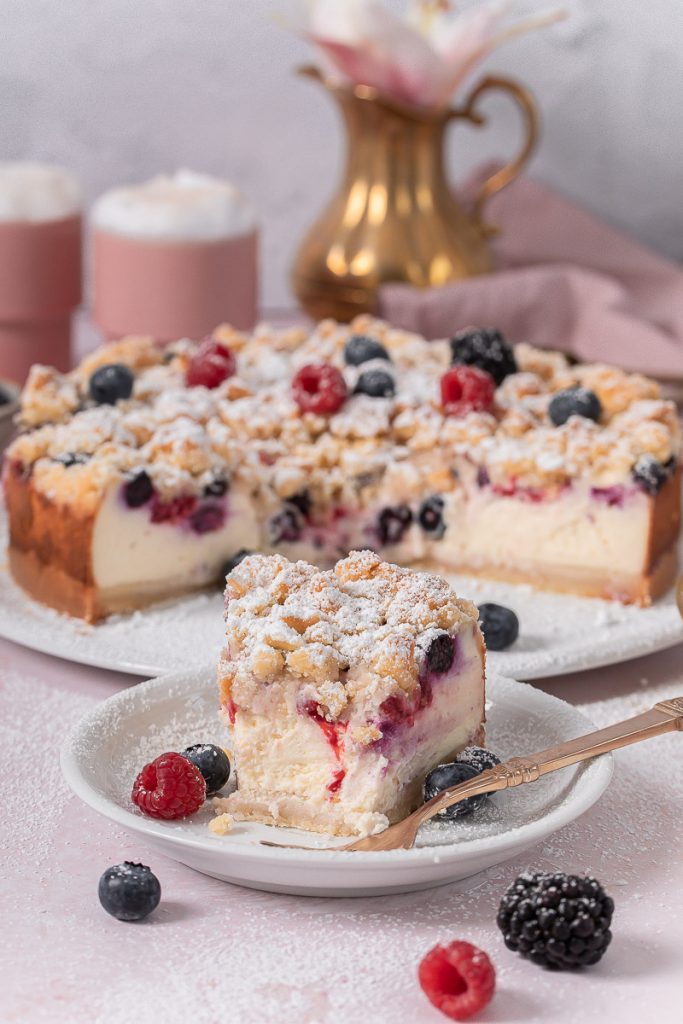 Beeren Streusel Käsekuchen | Life Is Full Of Goodies