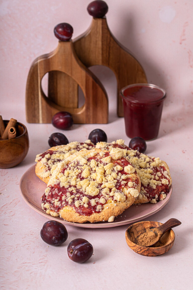 Zwetschgenmus Streuseltaler mit Vanillepudding | Life Is Full Of Goodies