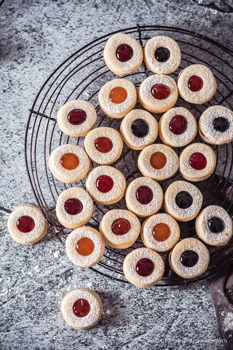Nicht klebender Plätzchenteig Nicht klebender Plätzchenteig